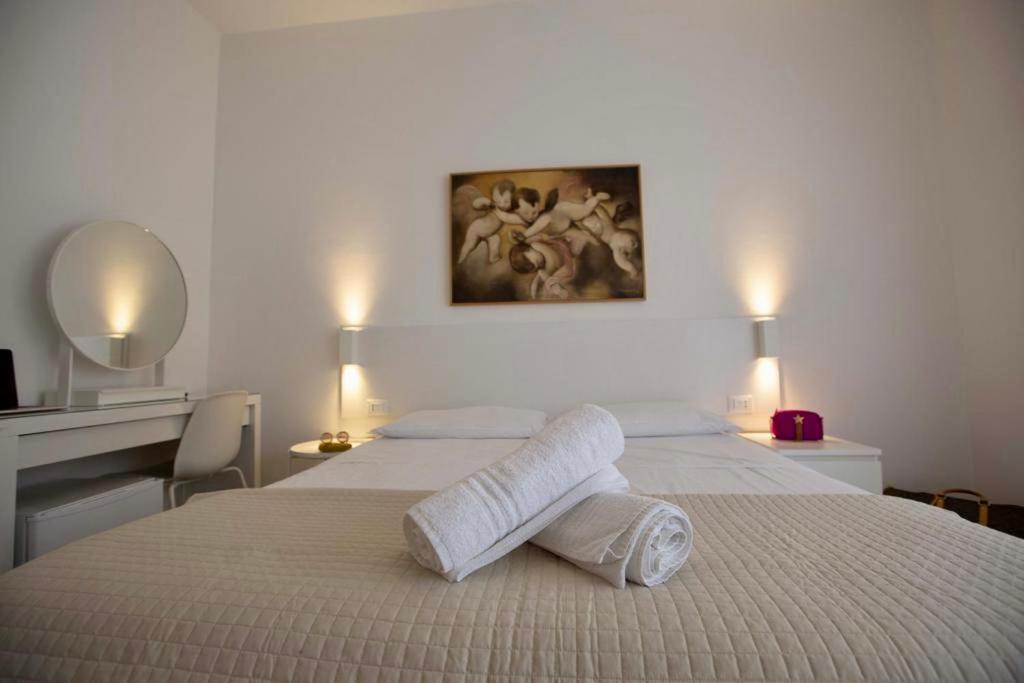 Hotel Elite Cervia Exterior photo