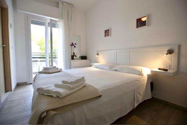 Hotel Elite Cervia Exterior photo